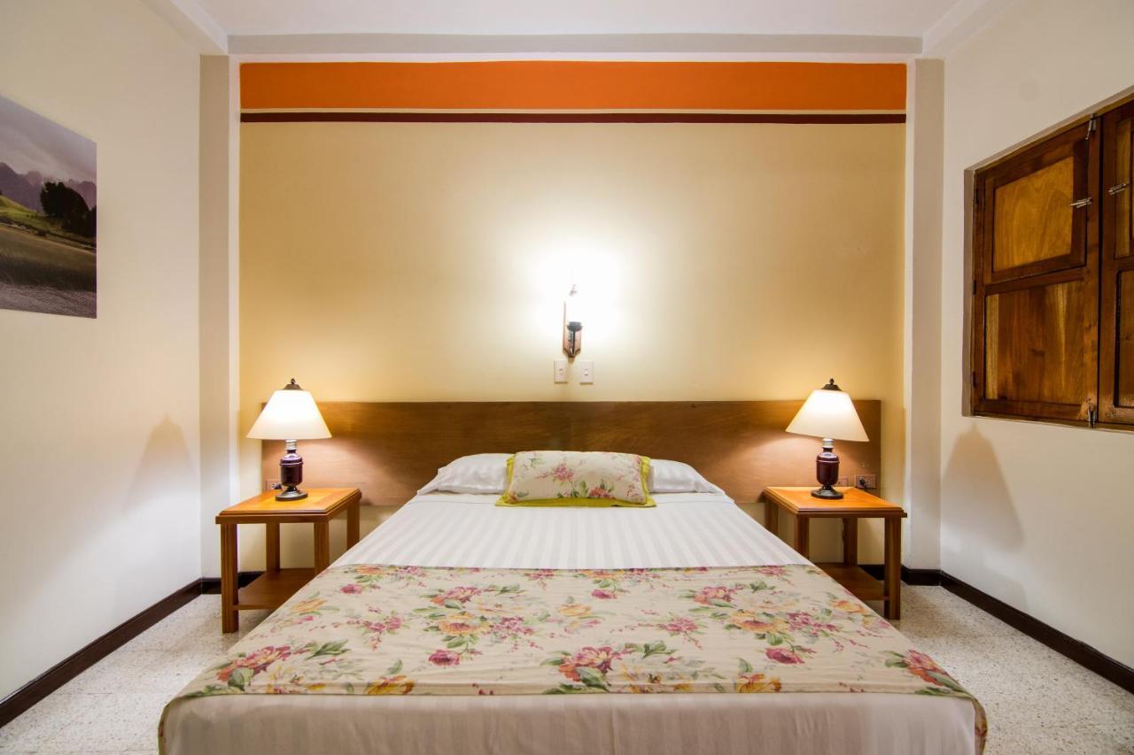 Valdivia Plaza Hotel 3*